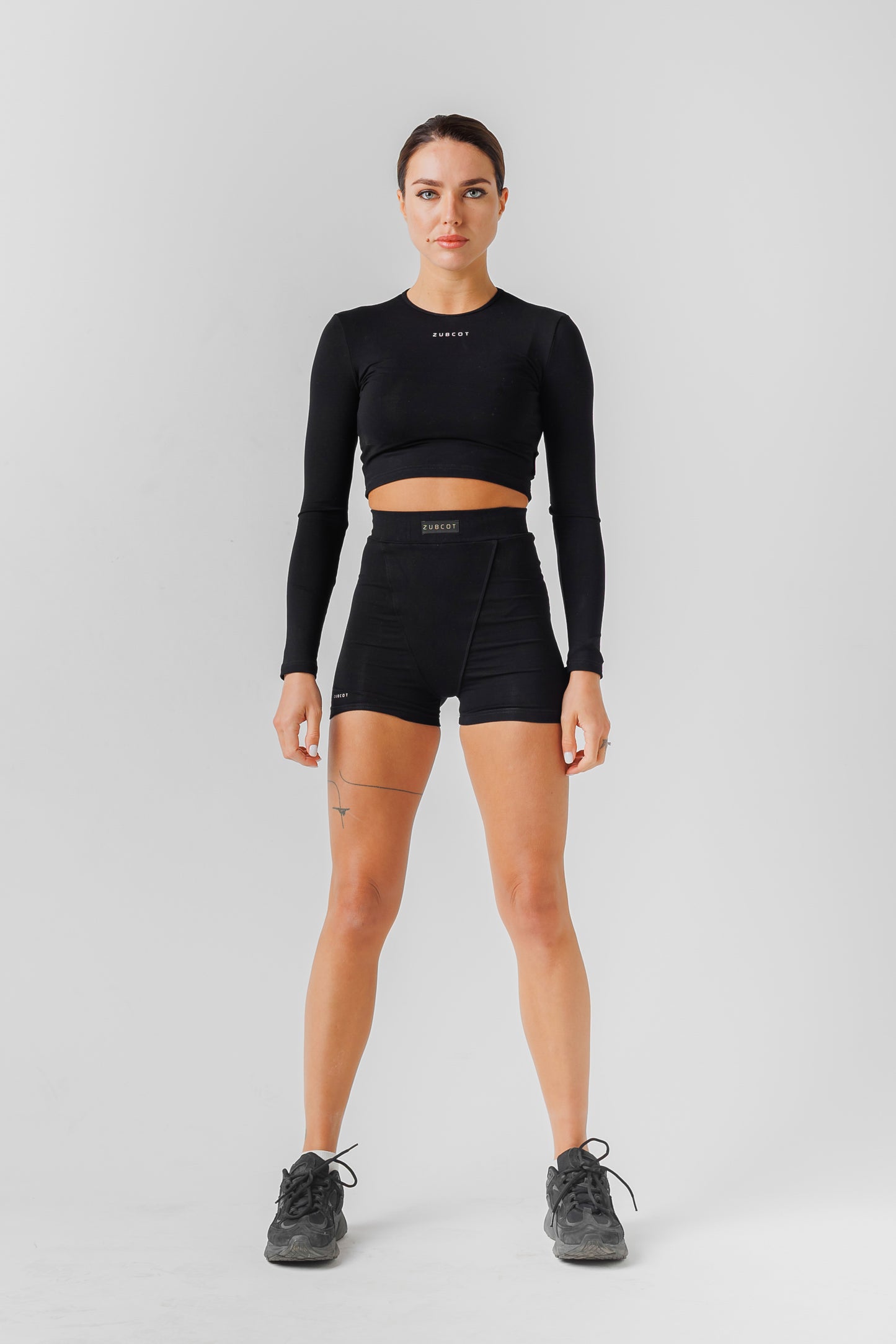 Long Sleeve Crop Top Viscose-BLACK